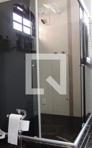 Casa à venda com 1235m², 5 quartos e 5 vagasBanheiro da Suíte 2