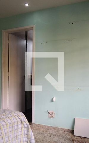 Casa à venda com 1235m², 5 quartos e 5 vagasQuarto 4 - Suíte