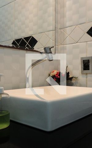 Casa à venda com 1235m², 5 quartos e 5 vagasBanheiro 