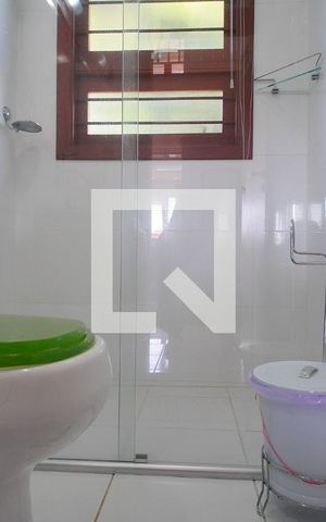 Casa à venda com 360m², 3 quartos e 3 vagasBanheiro 2