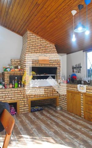 Casa à venda com 360m², 3 quartos e 3 vagasChurrasqueira