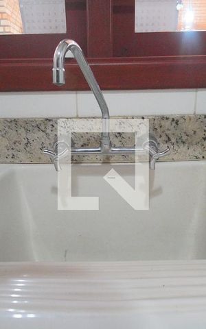 Casa à venda com 360m², 3 quartos e 3 vagasÁrea de Serviço