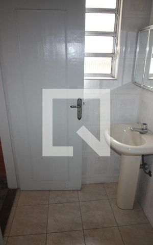 Casa à venda com 200m², 3 quartos e 2 vagasBanheiro da área gourmet