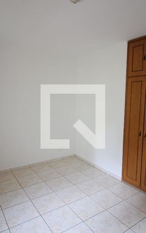Casa à venda com 200m², 3 quartos e 2 vagasQuarto 3