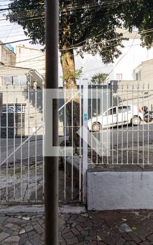Casa para alugar com 27m², 1 quarto e 1 vaga Casa para alugar com 27m², 1 quarto e 1 vagaVista da Sala