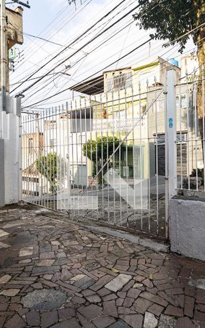 Casa para alugar com 27m², 1 quarto e 1 vaga Casa para alugar com 27m², 1 quarto e 1 vagaGaragem