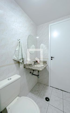 Apartamento para alugar com 71m², 3 quartos e 2 vagasBanheiro