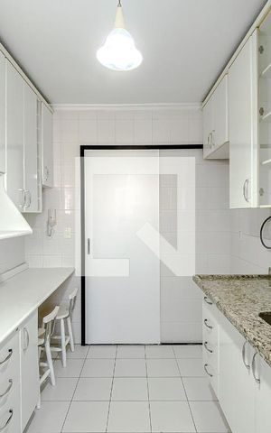 Apartamento para alugar com 71m², 3 quartos e 2 vagasCozinha