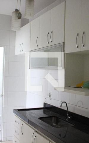 Apartamento para alugar com 64m², 3 quartos e 2 vagasCozinha