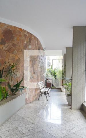Apartamento para alugar com 83m², 2 quartos e sem vagaÁrea comum