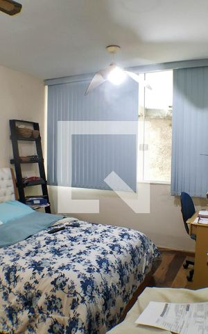 Casa à venda com 277m², 4 quartos e 2 vagas Casa à venda com 277m², 4 quartos e 2 vagasQuarto 1