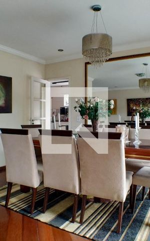 Casa à venda com 277m², 4 quartos e 2 vagas Casa à venda com 277m², 4 quartos e 2 vagasSala 2
