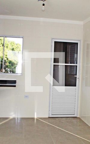 Apartamento para alugar com 35m², 2 quartos e 1 vagaSala/Cozinha