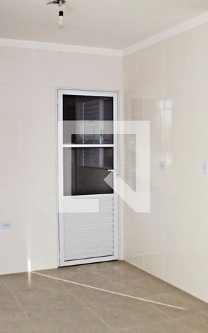 Apartamento para alugar com 35m², 2 quartos e 1 vagaSala/Cozinha