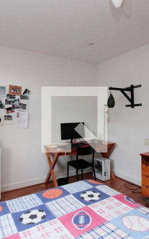 Apartamento à venda com 177m², 3 quartos e 1 vagaQuarto 2