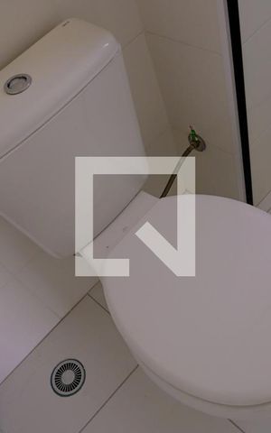 Studio para alugar com 29m², 1 quarto e sem vaga Studio para alugar com 29m², 1 quarto e sem vagaBanheiro