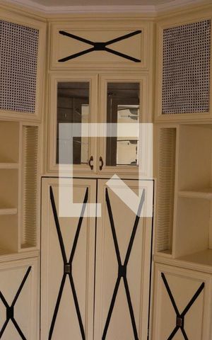 Apartamento à venda com 150m², 3 quartos e 2 vagas Apartamento à venda com 150m², 3 quartos e 2 vagasDetalhe sala 2
