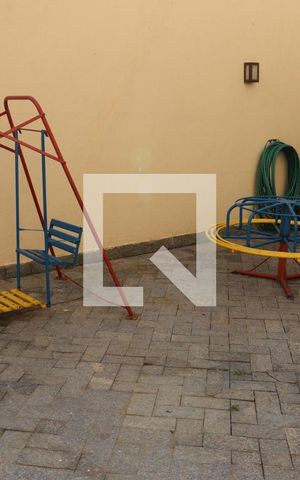 Apartamento à venda com 150m², 3 quartos e 2 vagas Apartamento à venda com 150m², 3 quartos e 2 vagasÁrea comum - Playground