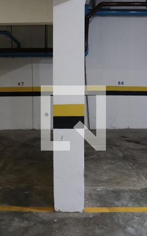 Apartamento à venda com 150m², 3 quartos e 2 vagas Apartamento à venda com 150m², 3 quartos e 2 vagasGaragem