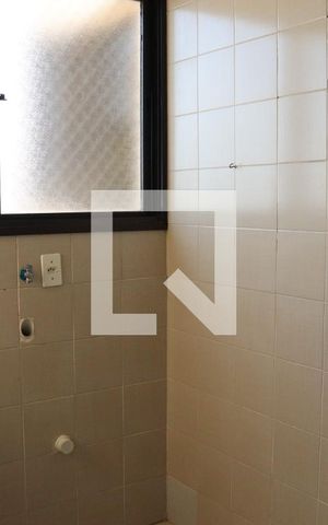 Apartamento à venda com 150m², 3 quartos e 2 vagas Apartamento à venda com 150m², 3 quartos e 2 vagasÁrea de Serviço