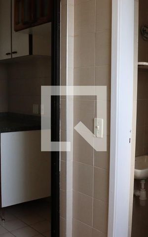 Apartamento à venda com 150m², 3 quartos e 2 vagas Apartamento à venda com 150m², 3 quartos e 2 vagasÁrea de Serviço