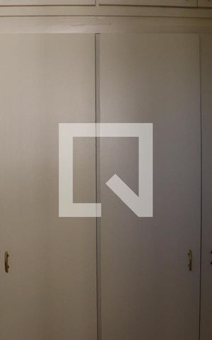 Apartamento à venda com 150m², 3 quartos e 2 vagas Apartamento à venda com 150m², 3 quartos e 2 vagasQuarto 2 - Armários