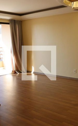 Apartamento à venda com 150m², 3 quartos e 2 vagas Apartamento à venda com 150m², 3 quartos e 2 vagasSala 1