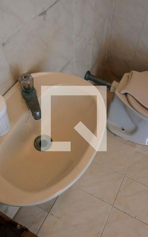 Casa à venda com 350m², 4 quartos e 4 vagasBanheiro Piscina