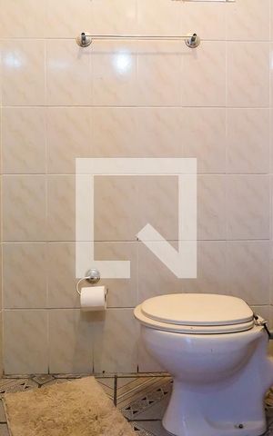 Casa à venda com 350m², 4 quartos e 4 vagasLavabo