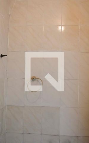 Casa à venda com 350m², 4 quartos e 4 vagasBanheiro Piscina