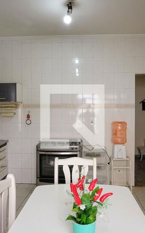 Casa à venda com 350m², 4 quartos e 4 vagasCozinha