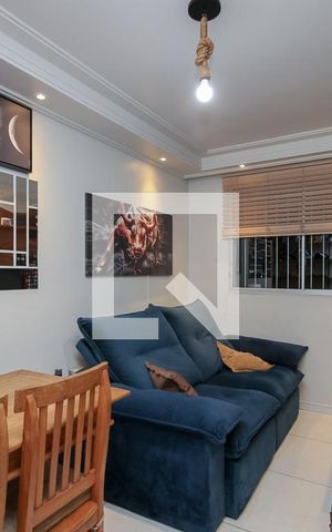 Apartamento à venda com 47m², 2 quartos e 1 vaga Apartamento à venda com 47m², 2 quartos e 1 vagaSala