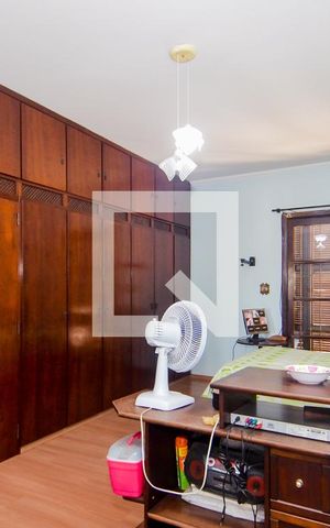 Casa para alugar com 400m², 3 quartos e 2 vagasSuíte