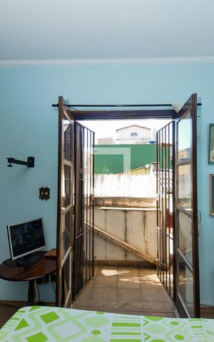 Casa para alugar com 400m², 3 quartos e 2 vagasSuíte