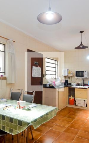 Casa para alugar com 400m², 3 quartos e 2 vagasCozinha
