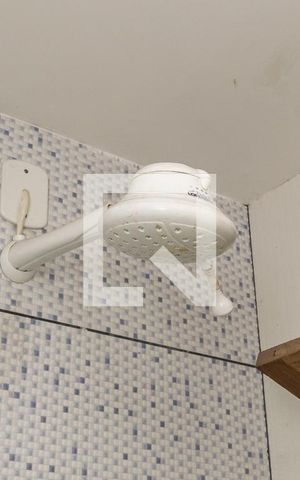 Casa à venda com 200m², 3 quartos e 2 vagas Casa à venda com 200m², 3 quartos e 2 vagasBanheiro da Suíte 2