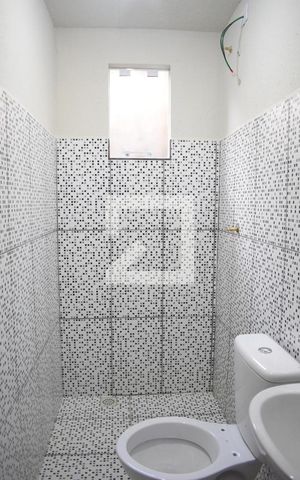 Casa para alugar com 16m², 1 quarto e sem vagaBanheiro