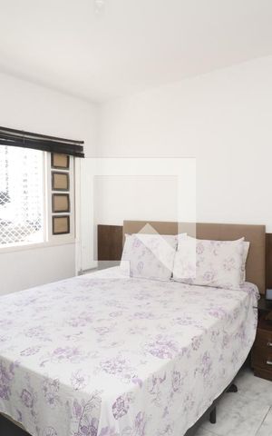 Casa à venda com 160m², 2 quartos e 3 vagasQuarto 2 - Suíte
