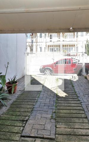 Casa à venda com 160m², 2 quartos e 3 vagasGaragem