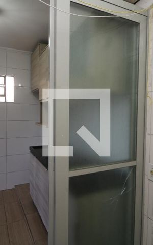 Apartamento para alugar com 47m², 2 quartos e 1 vagaÁrea de Serviço
