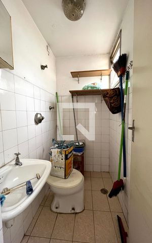 Apartamento à venda com 70m², 2 quartos e 1 vaga Apartamento à venda com 70m², 2 quartos e 1 vagaBanheiro de serviço