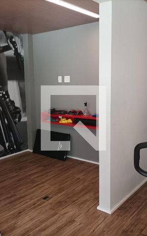 Apartamento à venda com 33m², 2 quartos e sem vagaÁrea comum - Academia