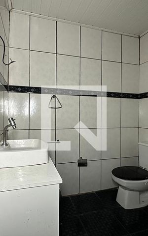 Casa à venda com 120m², 3 quartos e 1 vagaBanheiro