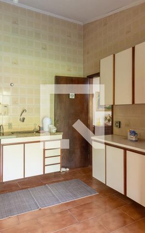 Casa de condomínio para alugar com 145m², 3 quartos e 2 vagas Casa de condomínio para alugar com 145m², 3 quartos e 2 vagasCozinha