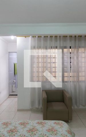 Casa à venda com 100m², 3 quartos e 2 vagas Casa à venda com 100m², 3 quartos e 2 vagasQuarto 3