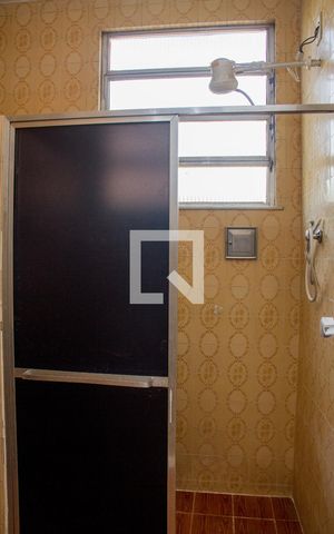 Apartamento para alugar com 74m², 2 quartos e 1 vagaBanheiro Social