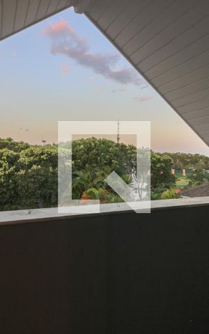 Casa de condomínio à venda com 600m², 5 quartos e 4 vagas Casa de condomínio à venda com 600m², 5 quartos e 4 vagasVaranda do Sótão