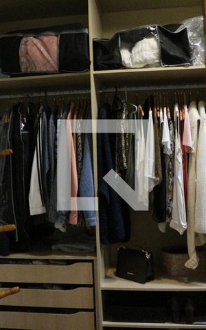 Casa à venda com 240m², 3 quartos e 4 vagasCloset da suíte 3