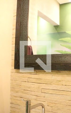 Casa à venda com 240m², 3 quartos e 4 vagasLavabo
