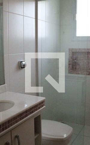 Casa à venda com 240m², 3 quartos e 4 vagasBanheiro da Suíte